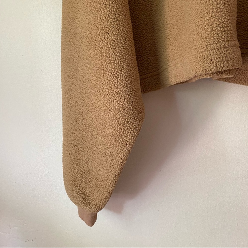 CLOSET CLOSING TODAY • LAST CHANCE✨aritzia sunday best lupa sweater in tan - Picture 4 of 9